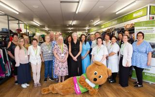 Carol West, staff, volunteers and clinical team from the Alan Hudson Centre who cared for George.